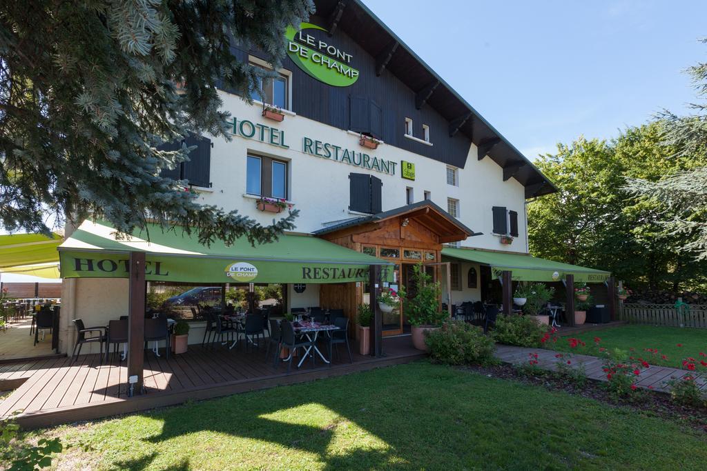 Hotel Logis Le Pont De Champ Beaucroissant Exterior foto