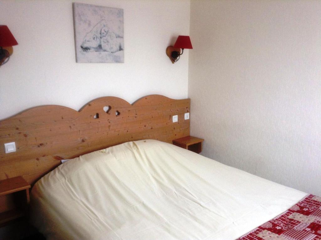 Hotel Logis Le Pont De Champ Beaucroissant Habitación foto