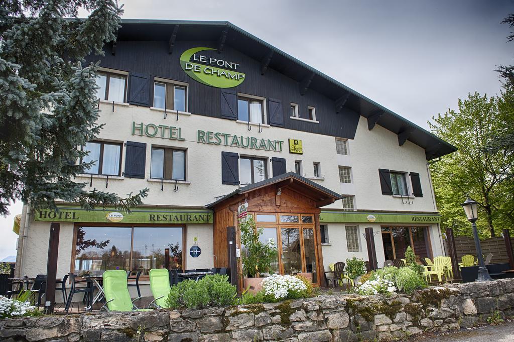 Hotel Logis Le Pont De Champ Beaucroissant Exterior foto